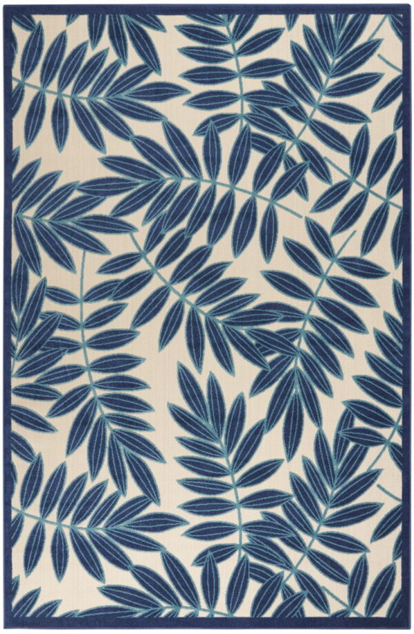 7' X 10' Floral Stain Resistant Indoor / Outdoor Area Rug - Blue / Ivory