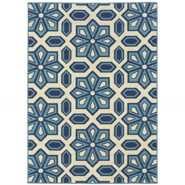 7' X 10' Geometric Stain Resistant Indoor / Outdoor Area Rug - Ivory / Blue