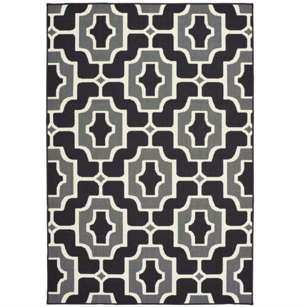 7' X 10' Geometric Stain Resistant Indoor / Outdoor Area Rug - Black / Gray