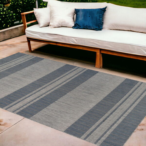 8' X 10' Striped Stain Resistant Indoor / Outdoor Area Rug - Blue / Gray