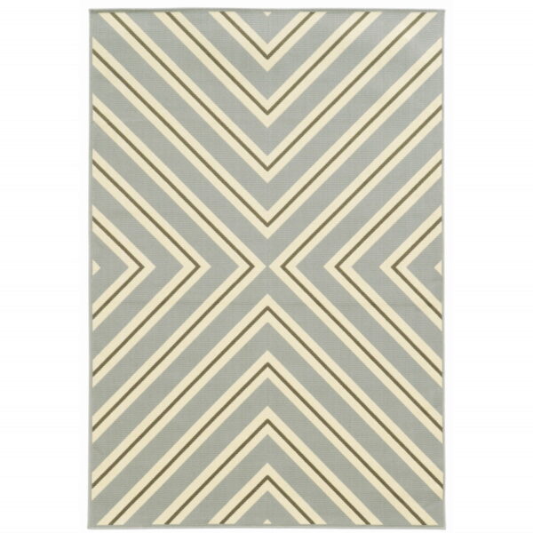 7' X 10' Geometric Stain Resistant Indoor / Outdoor Area Rug - Gray / Ivory